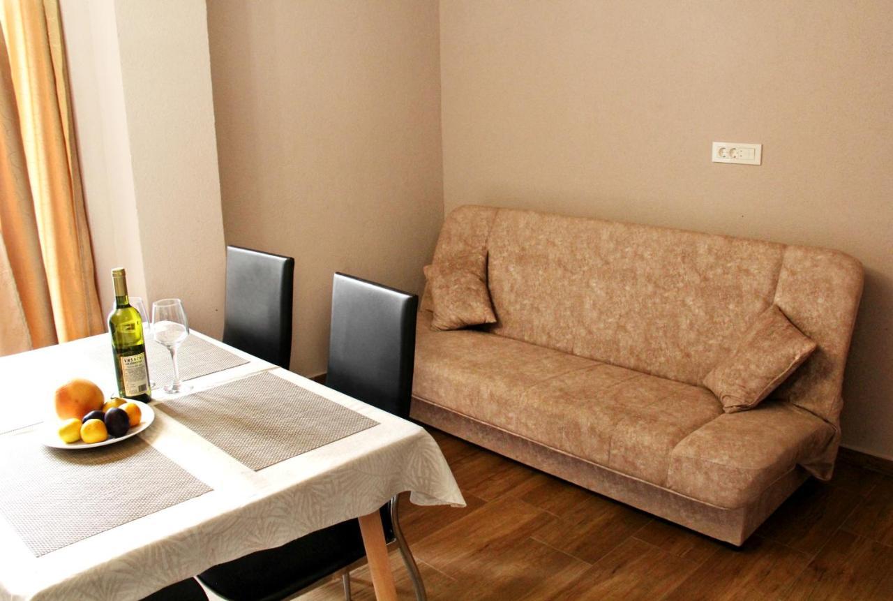 Apartments Astoria Hn تْشيرسيك نوفي المظهر الخارجي الصورة