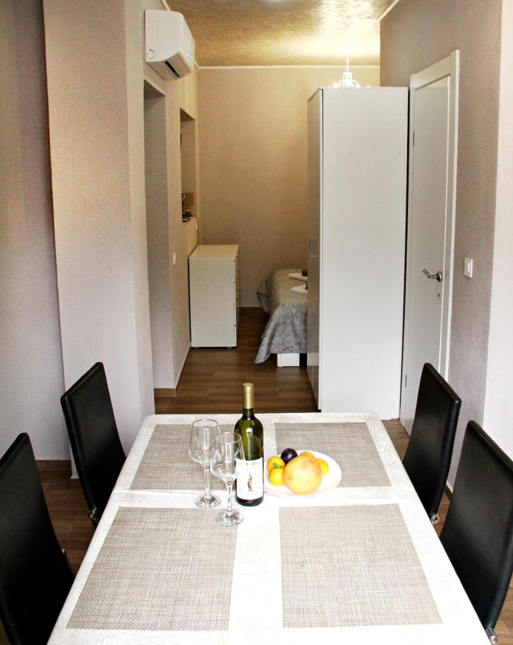 Apartments Astoria Hn تْشيرسيك نوفي المظهر الخارجي الصورة